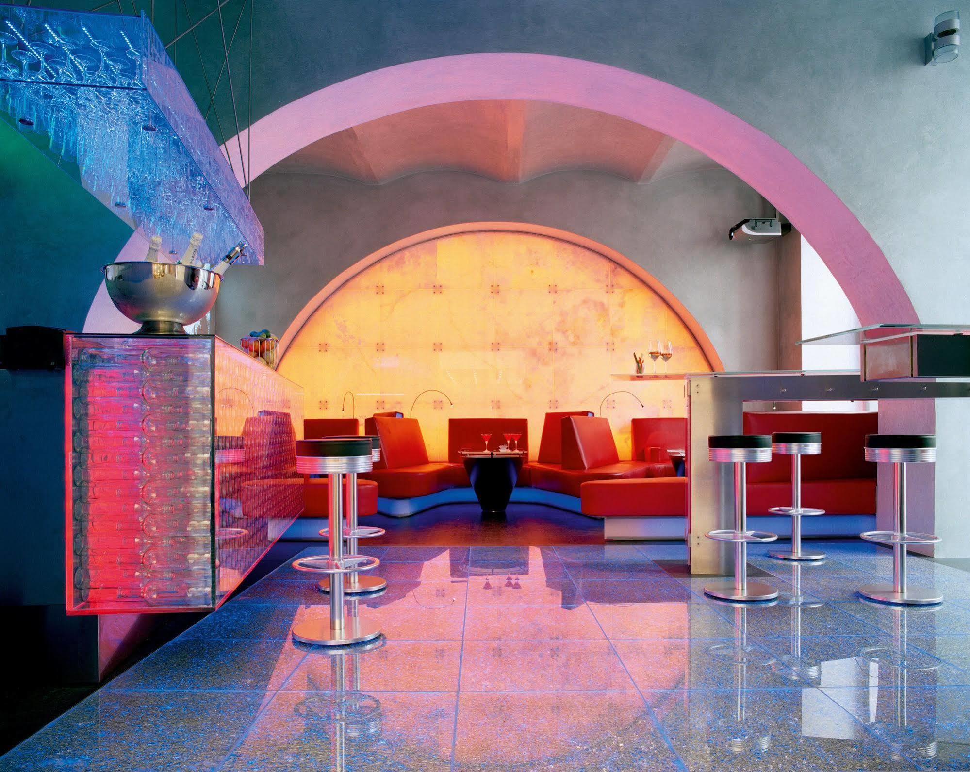Hotel Greif, A Member Of Design Hotels Bolzano Exterior foto